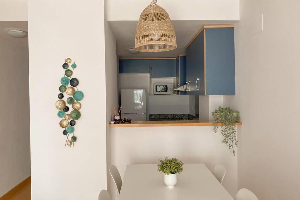 Blue Marina - Terraza, Piscina Y Wifi Gratis Apartment โรเซส ภายนอก รูปภาพ