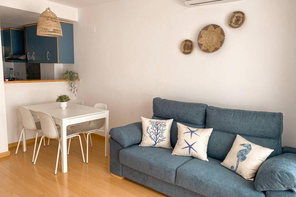 Blue Marina - Terraza, Piscina Y Wifi Gratis Apartment โรเซส ภายนอก รูปภาพ